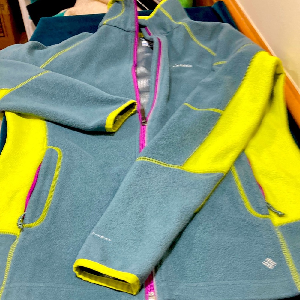 Used Columbia Omni heat fleece for misses.